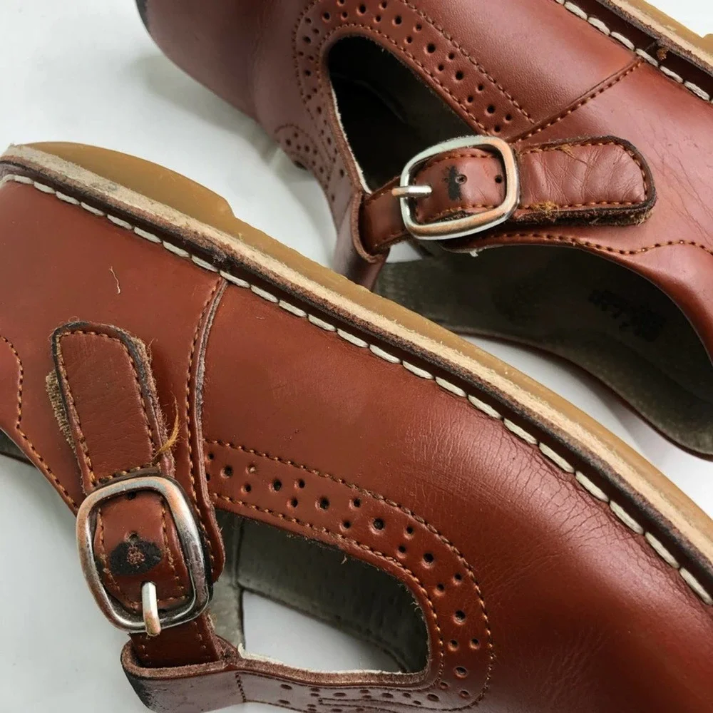 L'AMOUR Frances T-Strap Perforated Mary Jane Shoe - Picture 11 of 16